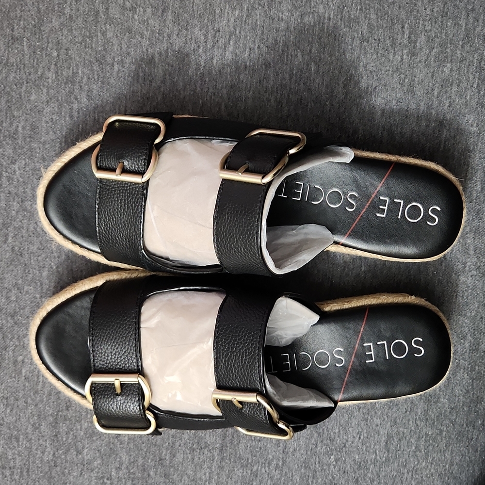 Sole Society Black leather sandals size 7